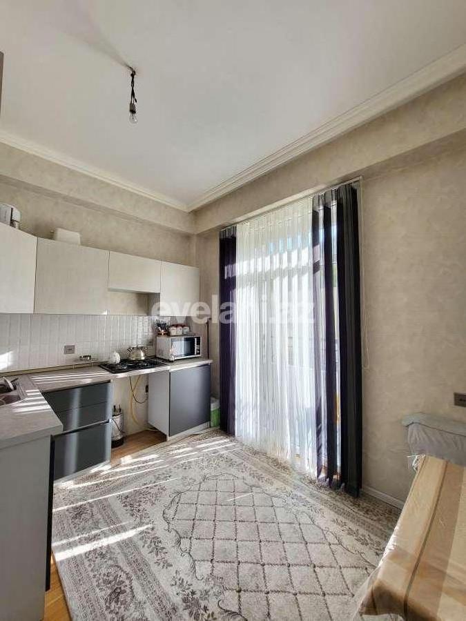 Satılır, yeni tikili, 2 otaqlı, 65 m², Bakı, Yasamal r, İnşaatçılar m.