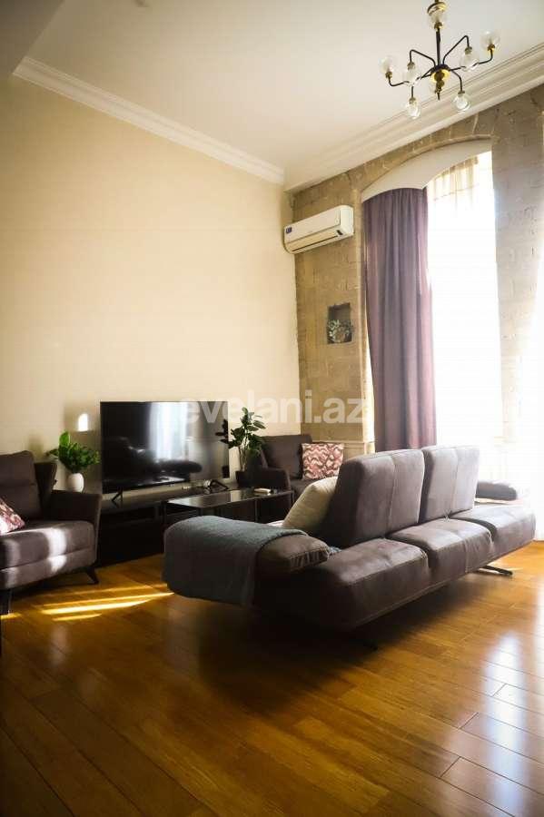 Kirayə verilir, köhnə tikili, 2 otaqlı, 60 m², Bakı, Nəsimi r, 28 may m.