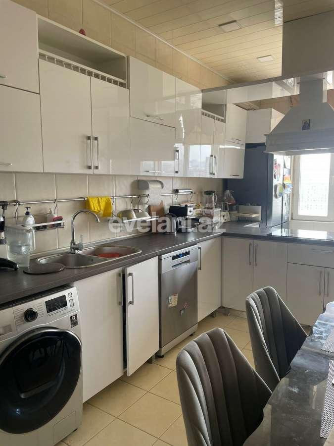Rent, new building, 4 room, 240 m², Baku, Nasimi r, 28 may m.