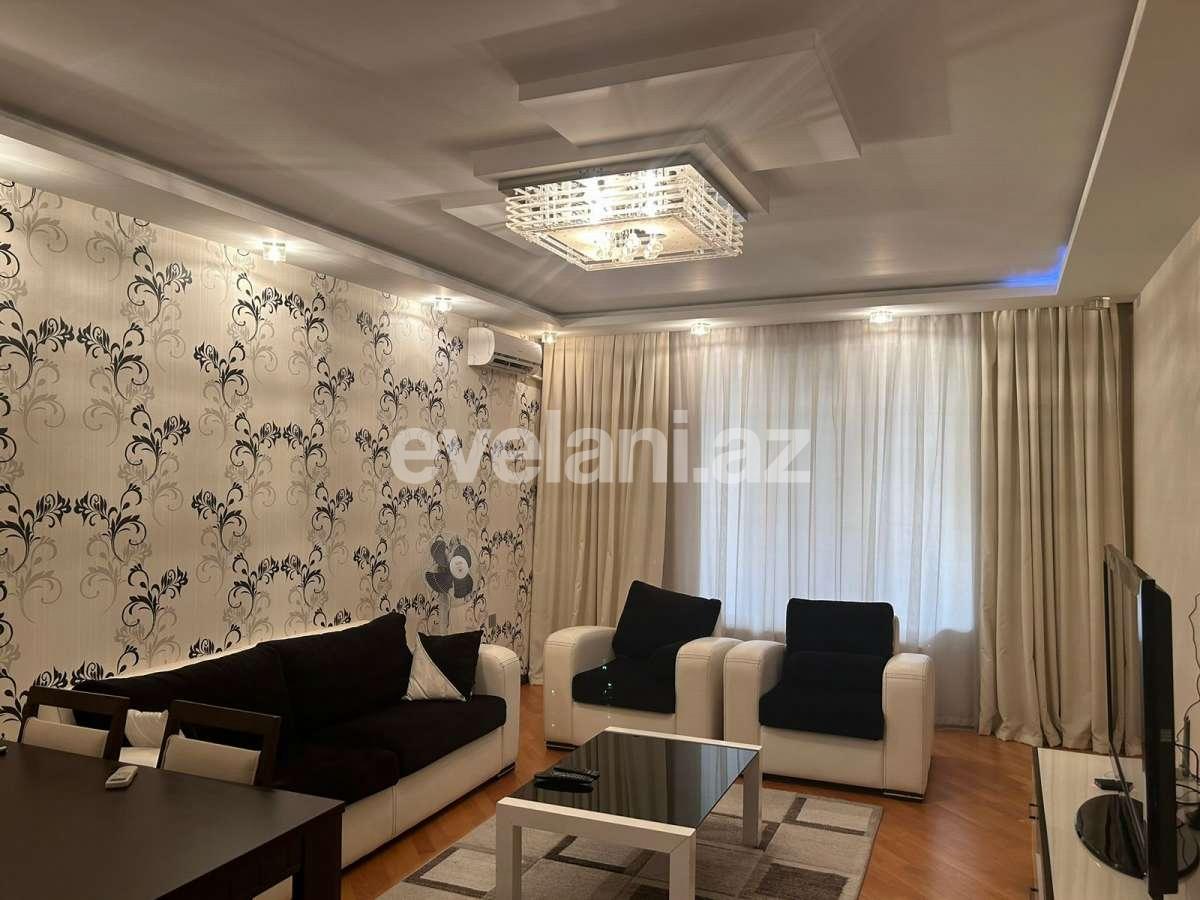 Kirayə verilir, köhnə tikili, 2 otaqlı, 62 m², Bakı, Səbail r, Sahil m.