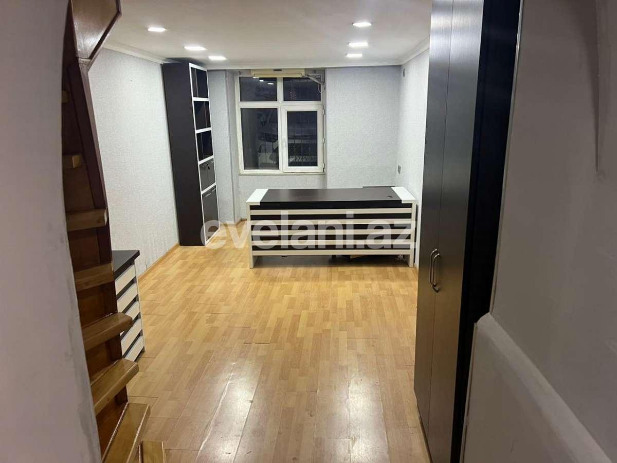 Kirayə verilir, ofis, 2 otaqlı, 70 m², Bakı, Səbail r.