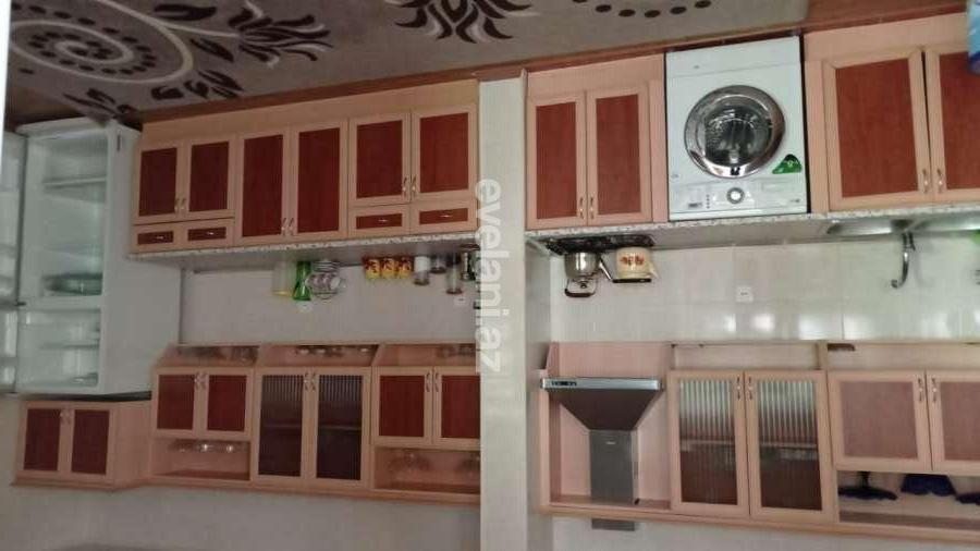 Satılır, həyət evi / bağ, 4 otaqlı, 190 m², Bakı, Abşeron r, Novxanı q.