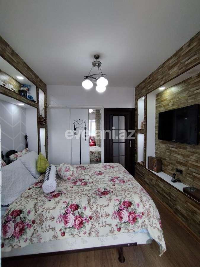 Satılır, köhnə tikili, 3 otaqlı, 72 m², Bakı, Suraxanı r.