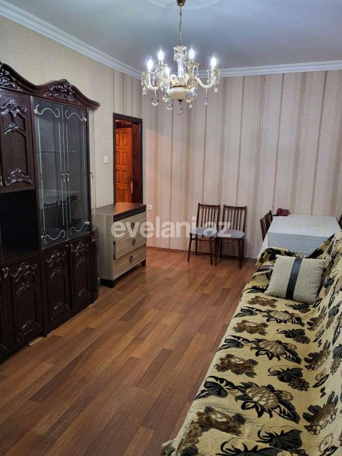 Sale, old building, 3 room, 70 m², Baku, Surakhani r, Gunashli d, Khalglar Doslugu m.