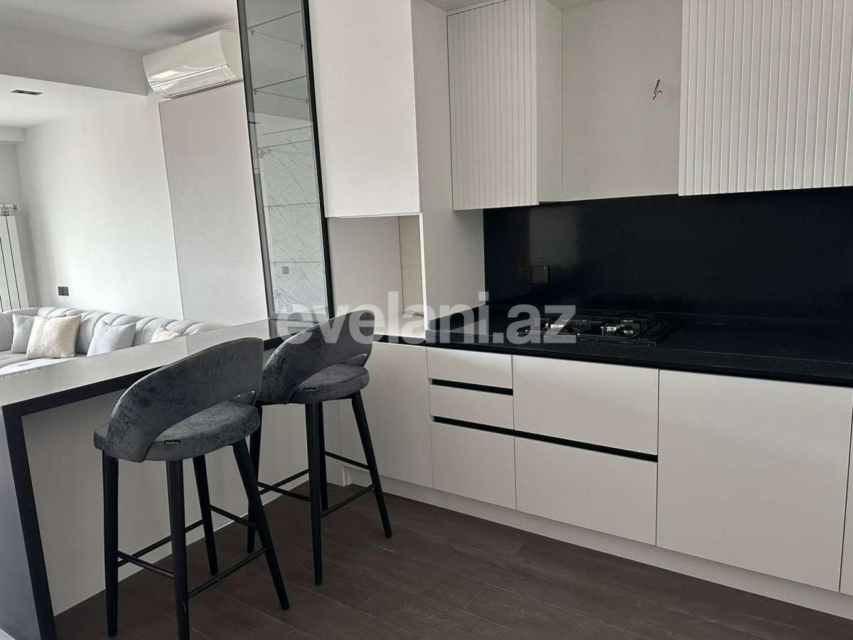 Satılır, yeni tikili, 2 otaqlı, 81 m², Bakı, Xətai r.