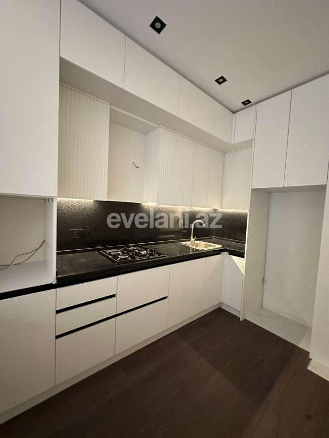 Satılır, yeni tikili, 2 otaqlı, 81 m², Bakı, Xətai r.