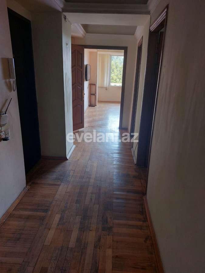 Satılır, köhnə tikili, 3 otaqlı, 100 m², Bakı, Səbail r.