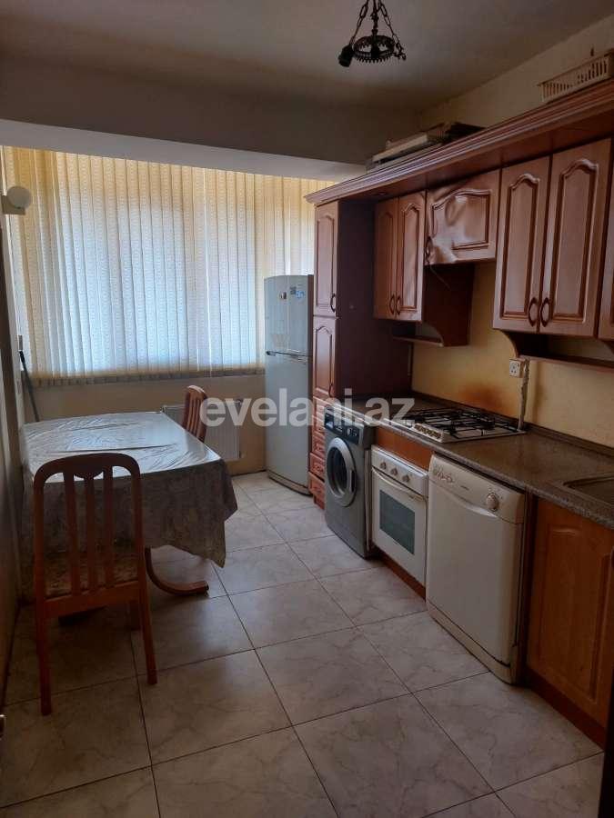 Satılır, köhnə tikili, 3 otaqlı, 100 m², Bakı, Səbail r.