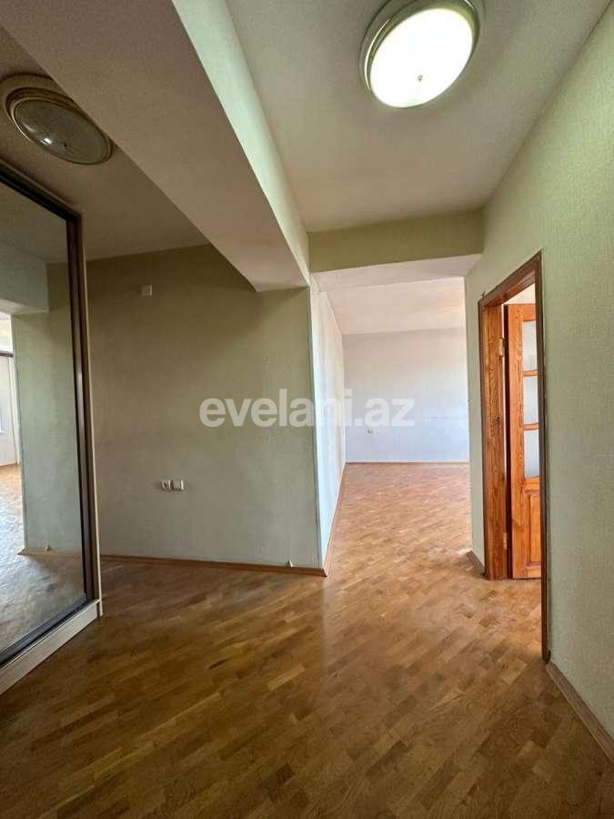 Satılır, köhnə tikili, 2 otaqlı, 55 m², Bakı, Nəsimi r.