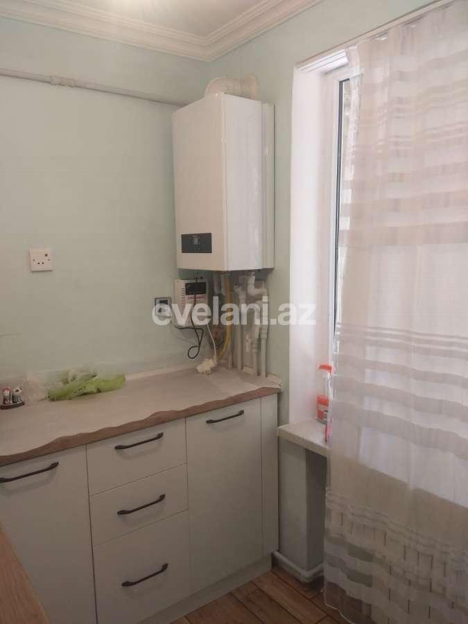 Rent, old building, 1 room, 30 m², Baku, Yasamal r.
