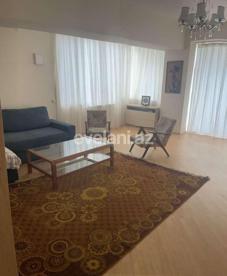 Rent, old building, 2 room, 60 m², Baku, Sabail r.