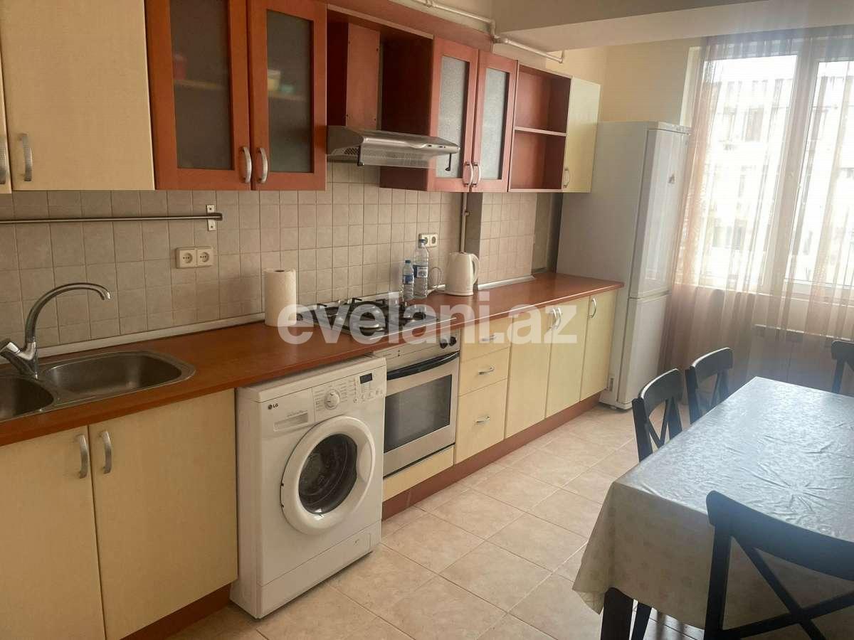Rent, old building, 2 room, 60 m², Baku, Sabail r.