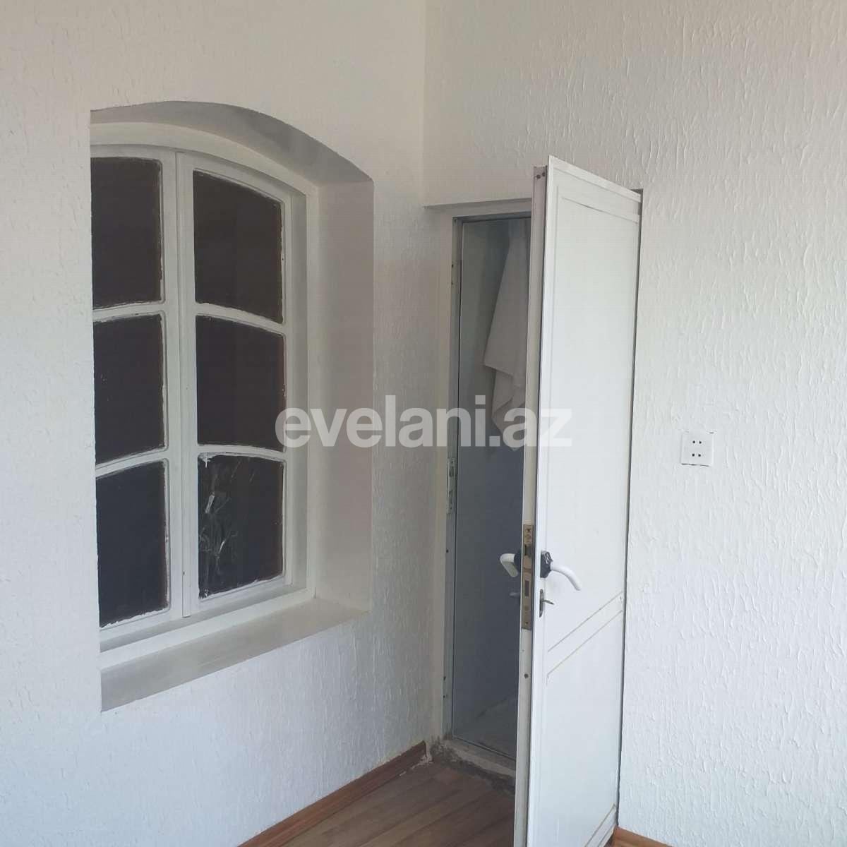 Kirayə verilir, köhnə tikili, 3 otaqlı, 75 m², Bakı, Yasamal r, İnşaatçılar m.