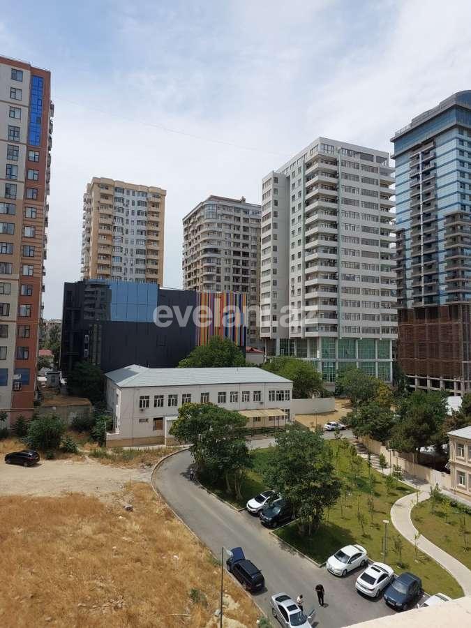 Kirayə verilir, yeni tikili, 3 otaqlı, 130 m², Bakı, Yasamal r, Elmlər Akademiyası m.