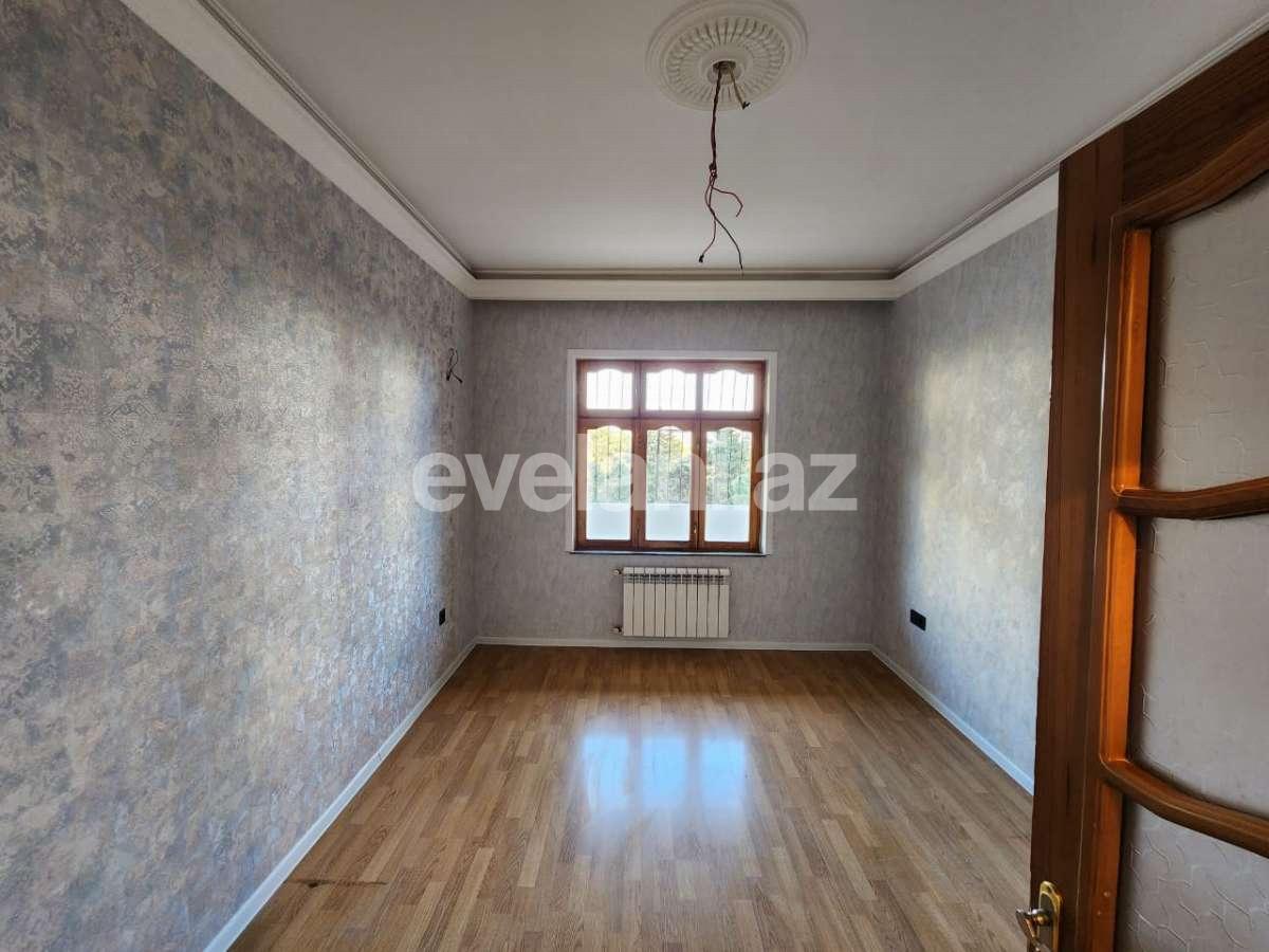 Satılır, köhnə tikili, 5 otaqlı, 104 m², Bakı, Xətai r.