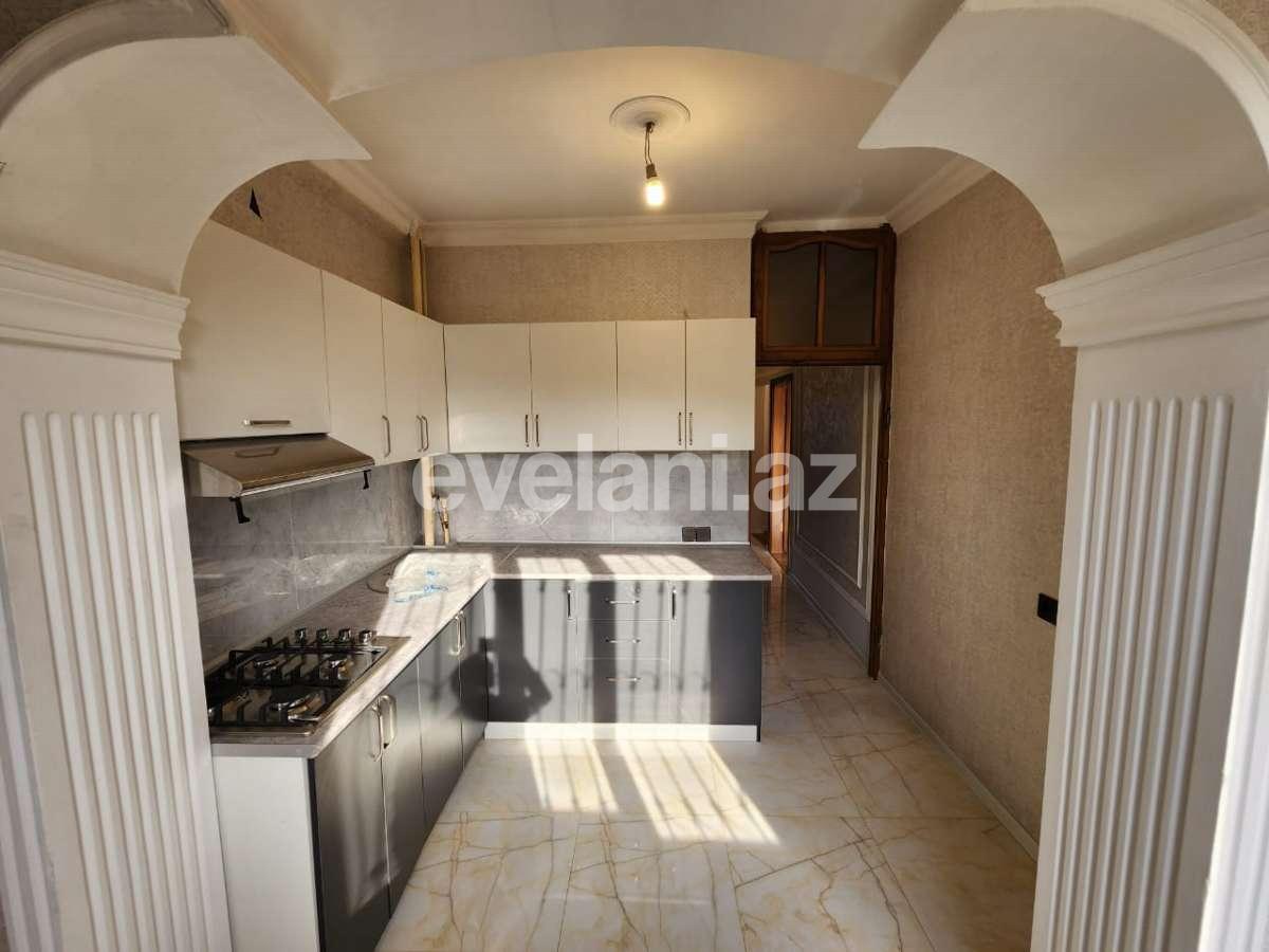 Satılır, köhnə tikili, 5 otaqlı, 104 m², Bakı, Xətai r.