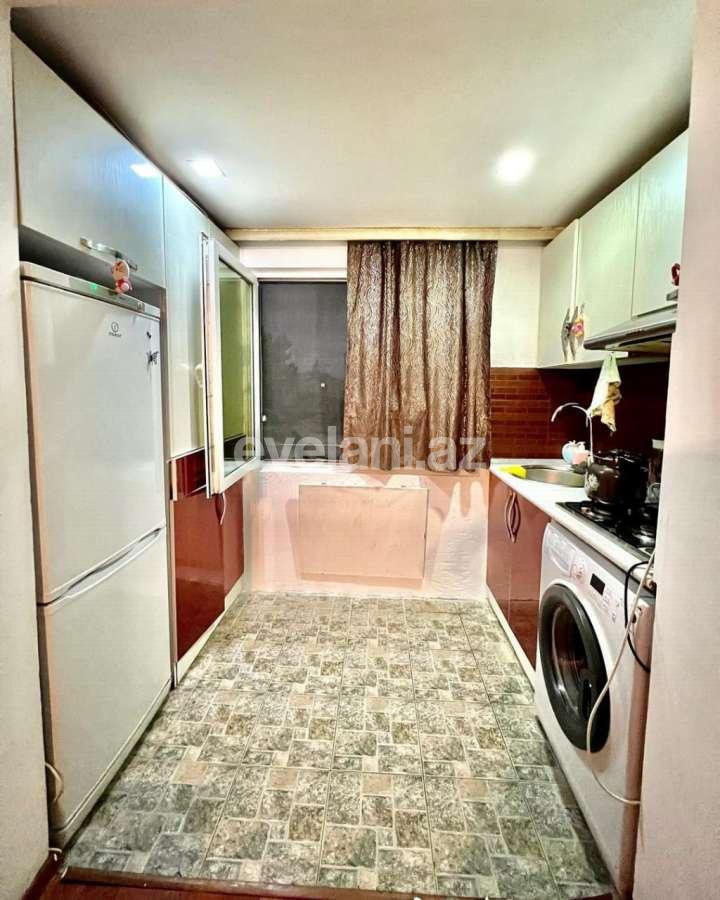 Satılır, köhnə tikili, 2 otaqlı, 36 m², Bakı, Nizami r, Qara Qarayev m.