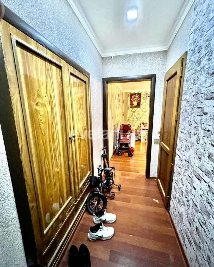 Satılır, köhnə tikili, 2 otaqlı, 36 m², Bakı, Nizami r, Qara Qarayev m.