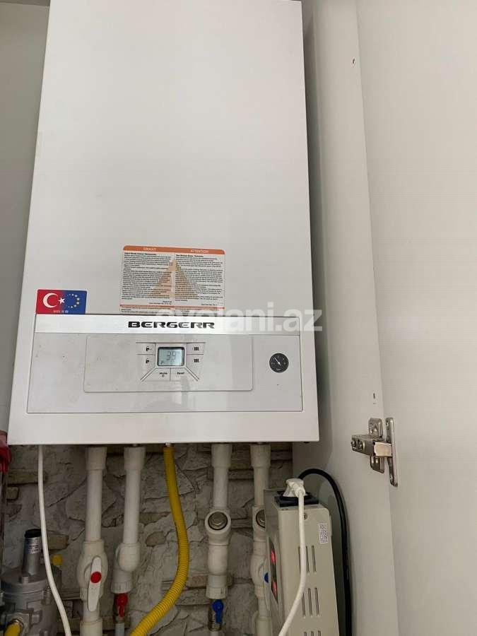 Satılır, köhnə tikili, 3 otaqlı, 80 m², Bakı, Xətai r, Həzi Aslanov m.