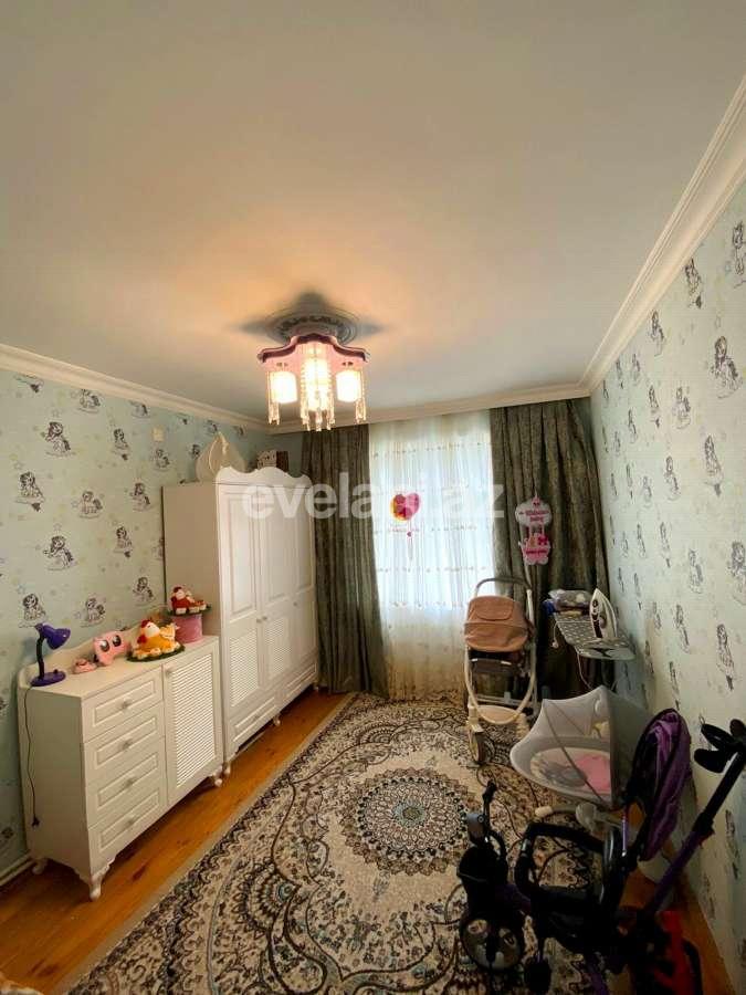 Satılır, köhnə tikili, 3 otaqlı, 80 m², Bakı, Xətai r, Həzi Aslanov m.