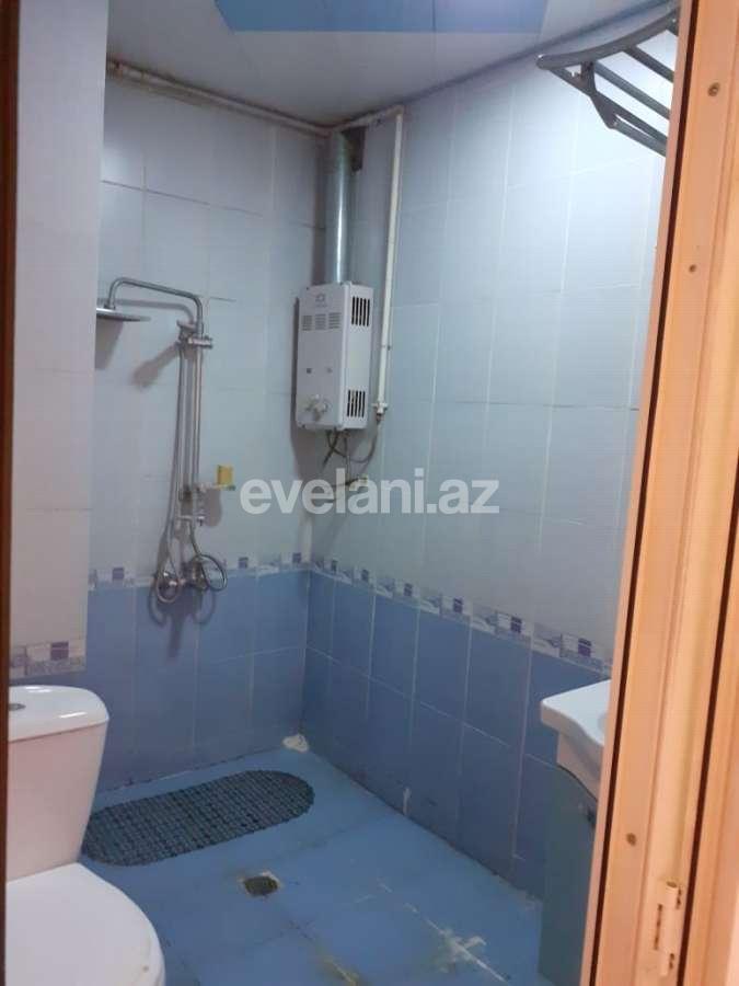 Satılır, köhnə tikili, 1 otaqlı, 45 m², Bakı, Binəqədi r, 8-ci mikrorayon q, Azadlıq prospekti m.