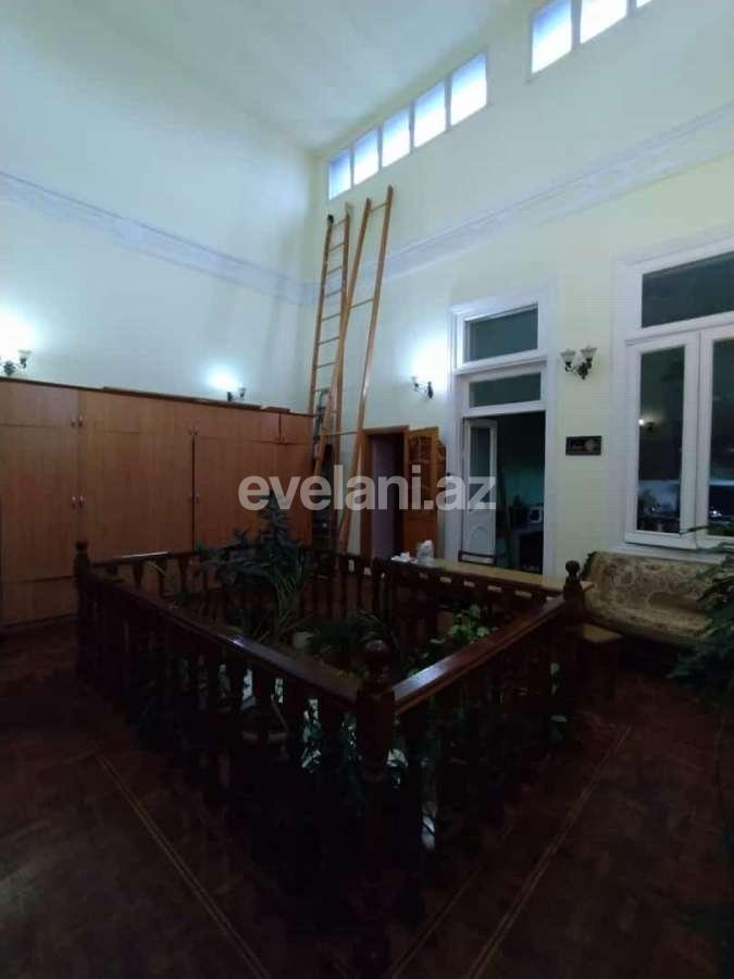 Sale, old building, 4 room, 219.99 m², Baku, Sabail r, Sahil m.