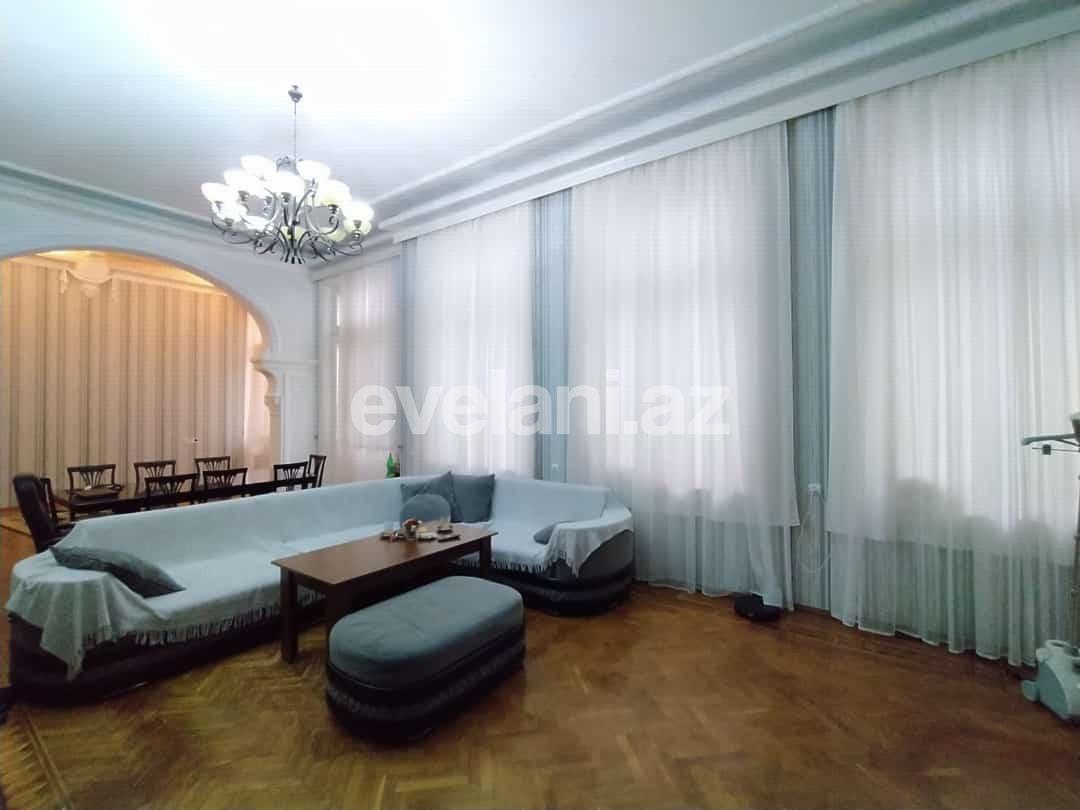 Sale, old building, 4 room, 219.99 m², Baku, Sabail r, Sahil m.