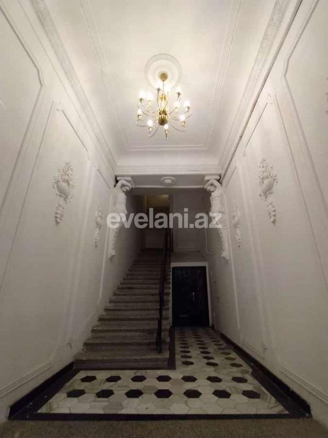 Sale, old building, 4 room, 219.99 m², Baku, Sabail r, Sahil m.