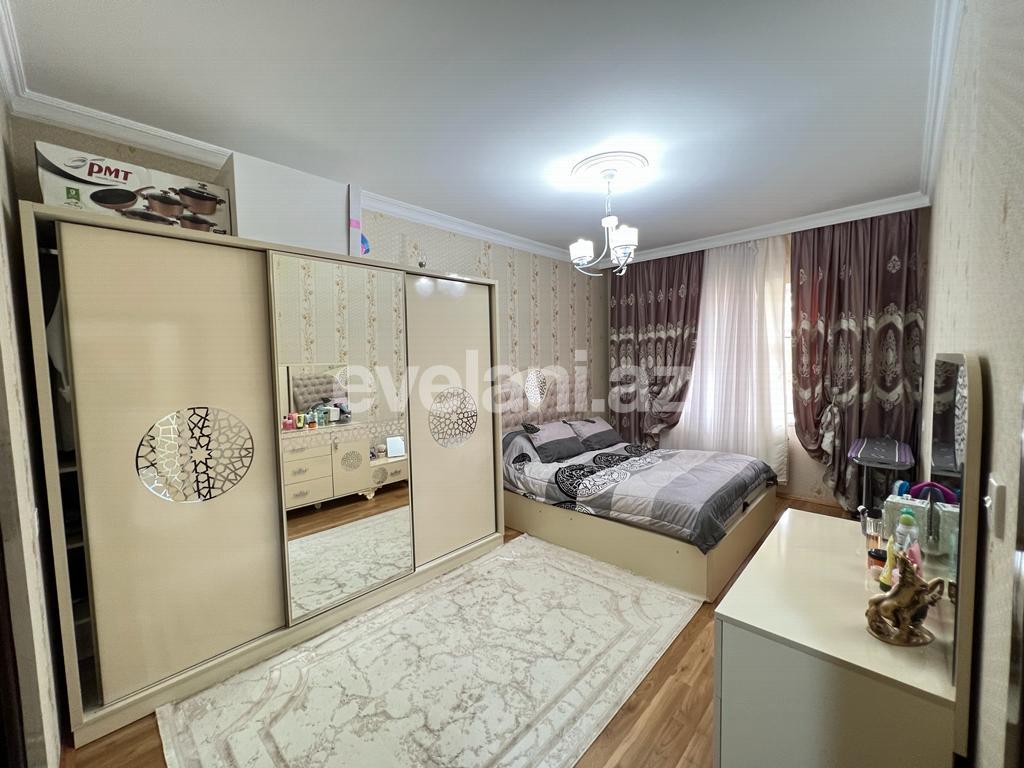Sale, old building, 3 room, 75 m², Baku, Surakhani r, Yeni Guneshli d, Khalglar Doslugu m.