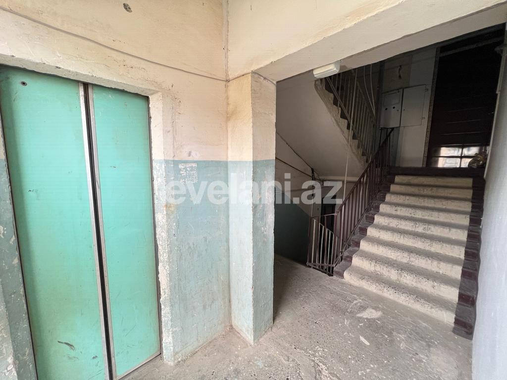 Sale, old building, 3 room, 75 m², Baku, Surakhani r, Yeni Guneshli d, Khalglar Doslugu m.