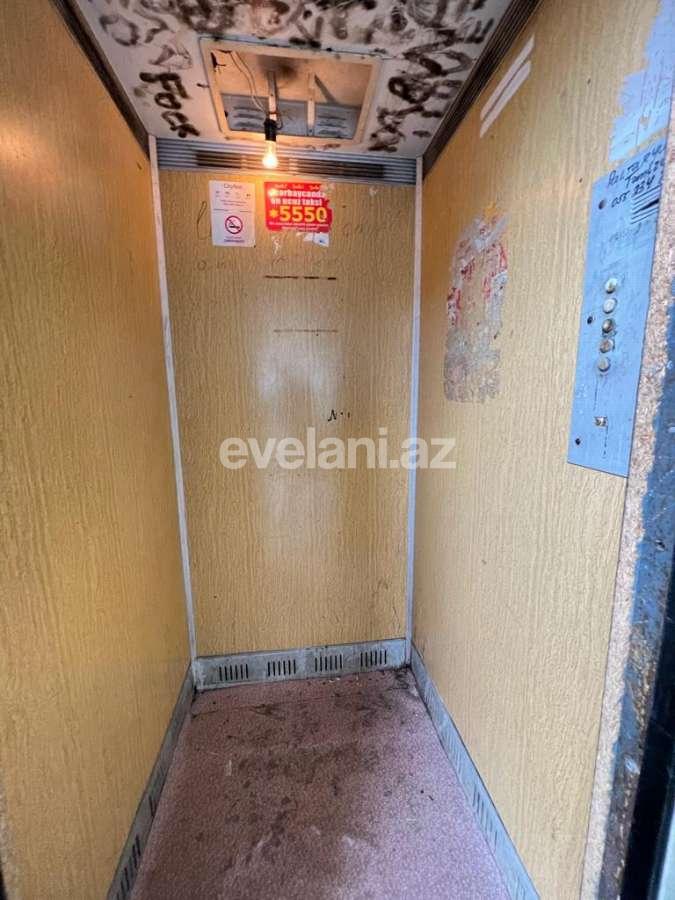 Sale, old building, 3 room, 75 m², Baku, Surakhani r, Yeni Guneshli d, Khalglar Doslugu m.