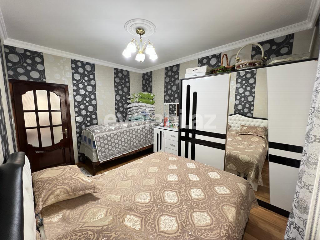 Sale, old building, 3 room, 75 m², Baku, Surakhani r, Yeni Guneshli d, Khalglar Doslugu m.