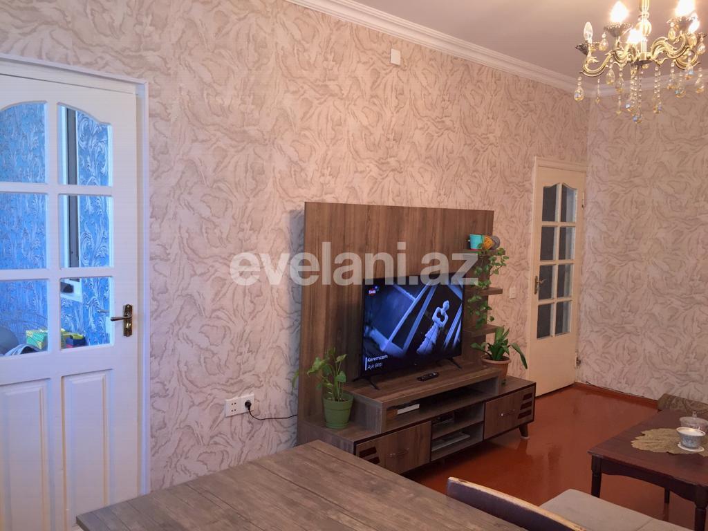 Satılır, köhnə tikili, 2 otaqlı, 58 m², Bakı, Suraxanı r, Massiv A q.