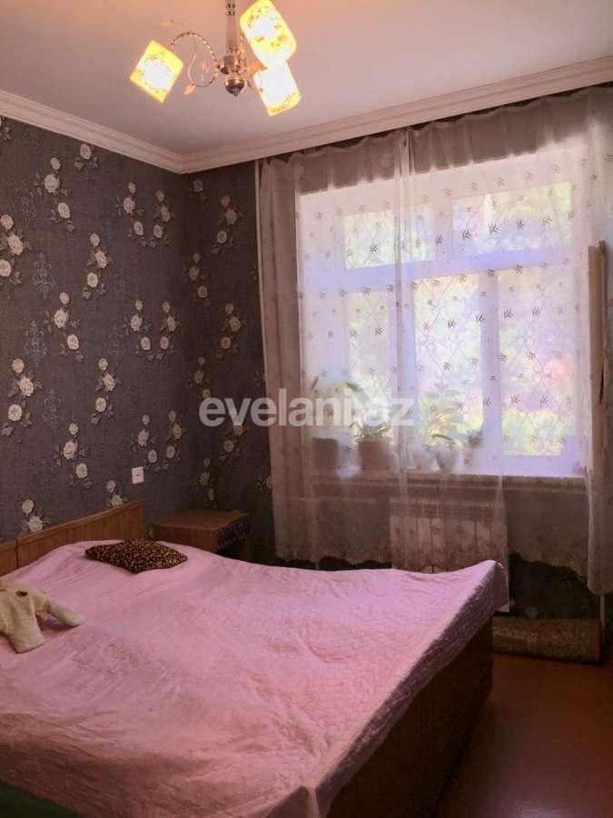 Satılır, köhnə tikili, 2 otaqlı, 58 m², Bakı, Suraxanı r, Massiv A q.