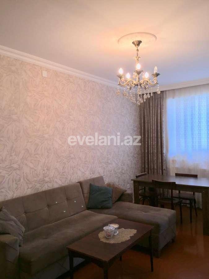 Satılır, köhnə tikili, 2 otaqlı, 58 m², Bakı, Suraxanı r, Massiv A q.
