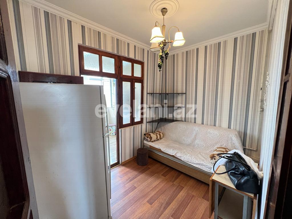 Satılır, köhnə tikili, 3 otaqlı, 65 m², Bakı, Suraxanı r, Yeni Günəşli q.