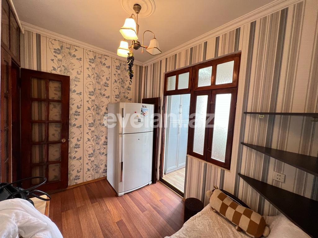 Satılır, köhnə tikili, 3 otaqlı, 65 m², Bakı, Suraxanı r, Yeni Günəşli q.