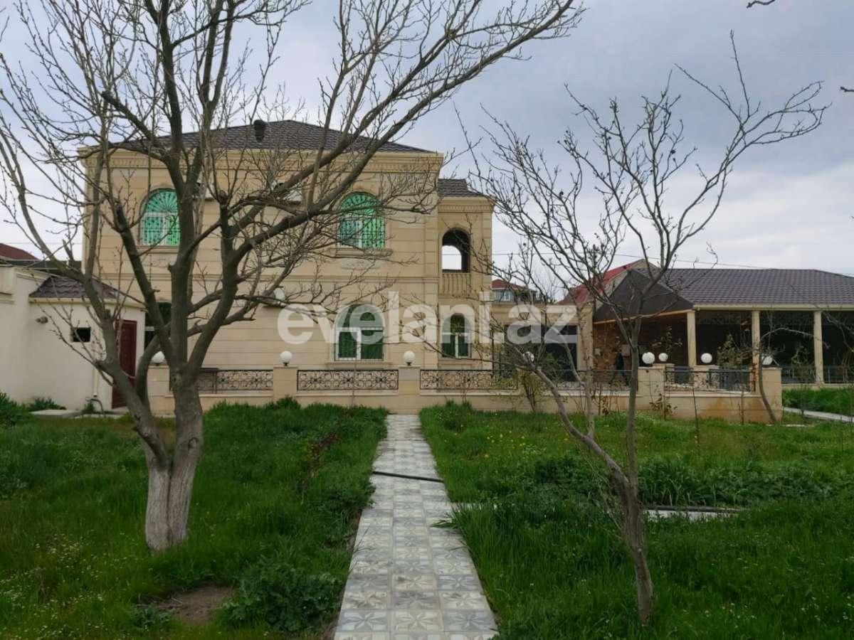 Kirayə verilir, həyət evi / bağ, 7 otaqlı, 350 m², Bakı, Səbail r, Badamdar q.