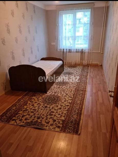 Rent, old building, 3 room, 66 m², Baku, Sabail r, Badamdar d, Icheri Sheher m.