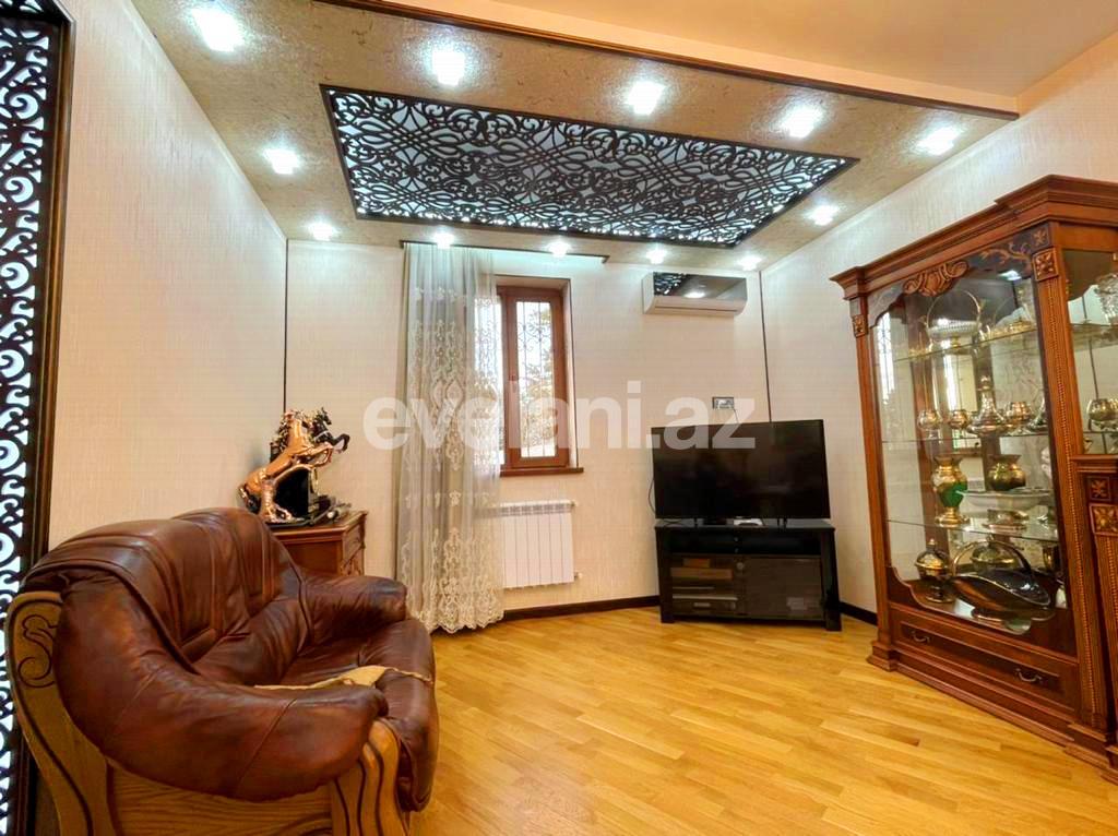 Satılır, həyət evi / bağ, 6 otaqlı, 300 m², Bakı, Xətai r, Əhmədli m.