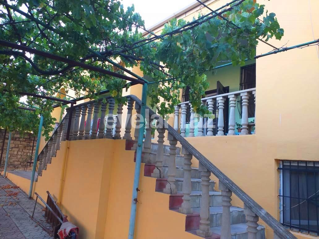 Satılır, həyət evi / bağ, 7 otaqlı, 200 m², Bakı, Xətai r, Həzi Aslanov m.