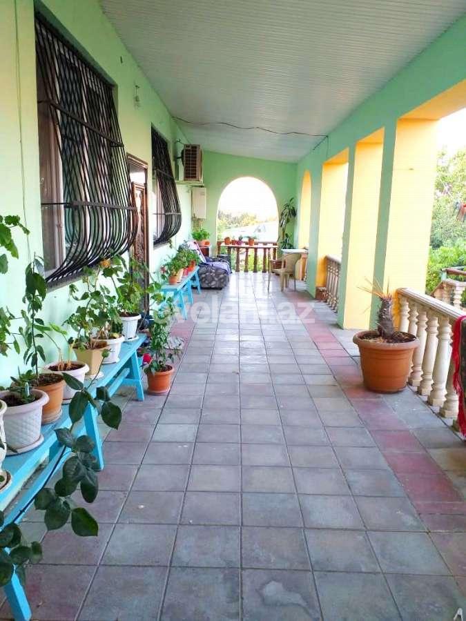 Satılır, həyət evi / bağ, 7 otaqlı, 200 m², Bakı, Xətai r, Həzi Aslanov m.