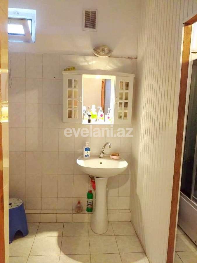 Satılır, həyət evi / bağ, 7 otaqlı, 200 m², Bakı, Xətai r, Həzi Aslanov m.