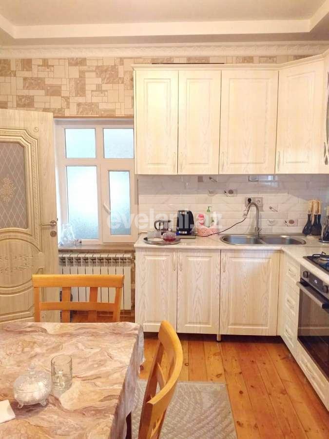 Satılır, həyət evi / bağ, 6 otaqlı, 125 m², Bakı, Xətai r.