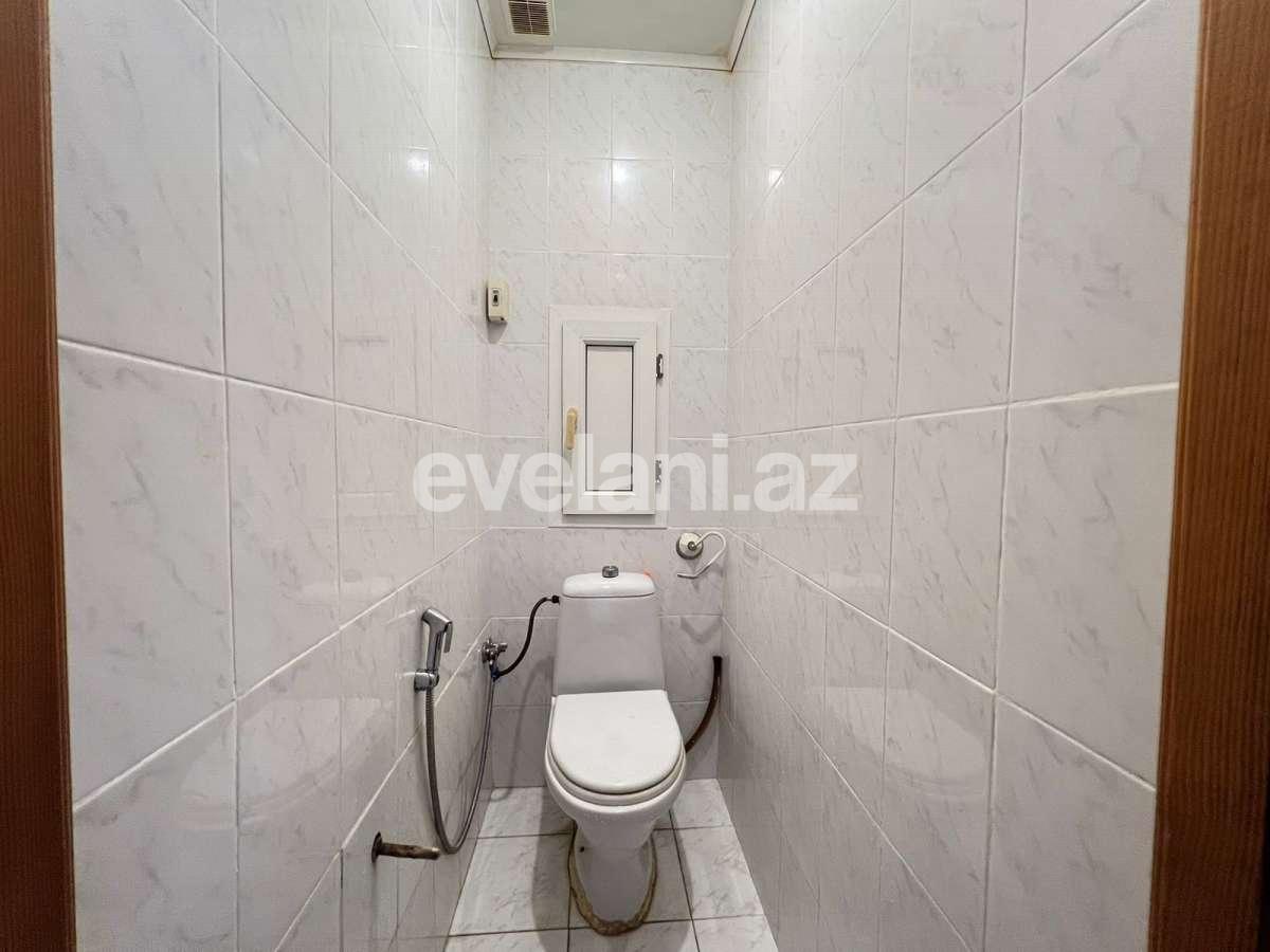 Satılır, köhnə tikili, 4 otaqlı, 100 m², Bakı, Suraxanı r, Yeni Günəşli q, Xalqlar Dostluğu m.