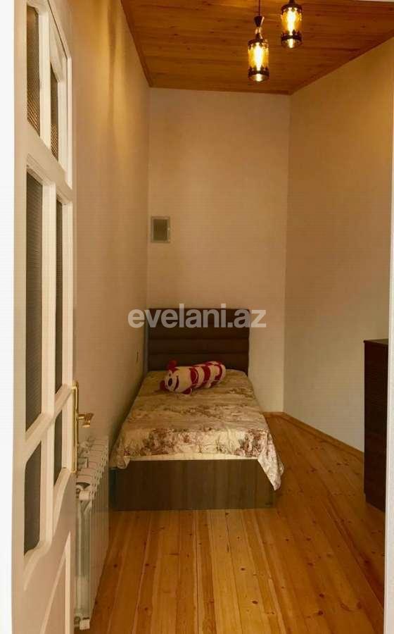 Kirayə verilir, həyət evi / bağ, 3 otaqlı, 40 m², Bakı, Səbail r, İçəri Şəhər m.