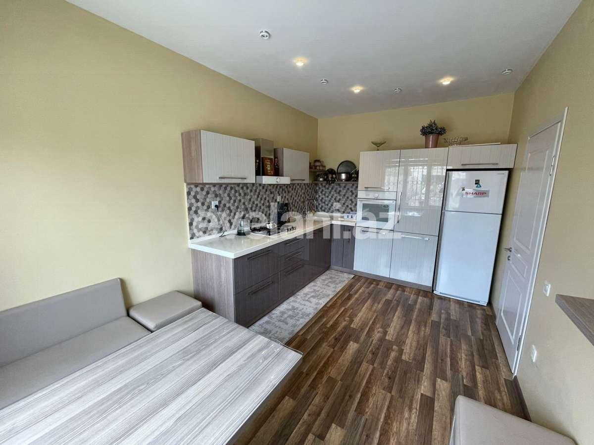 Kirayə verilir, həyət evi / bağ, 6 otaqlı, 240 m², Bakı, Sabunçu r, Bilgəh q.