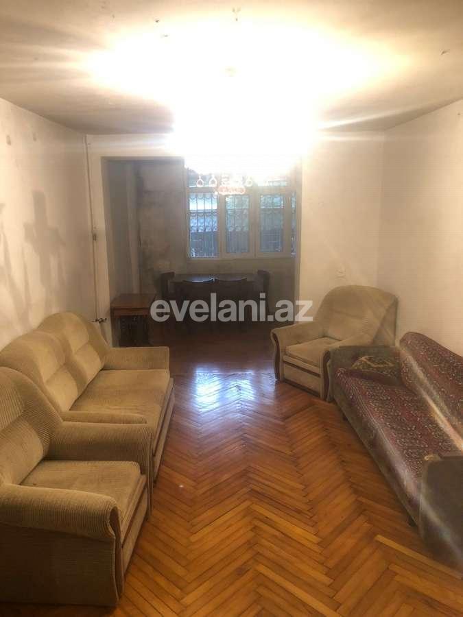 Rent, old building, 2 room, 60 m², Baku, Yasamal r, Inshaatchilar m.