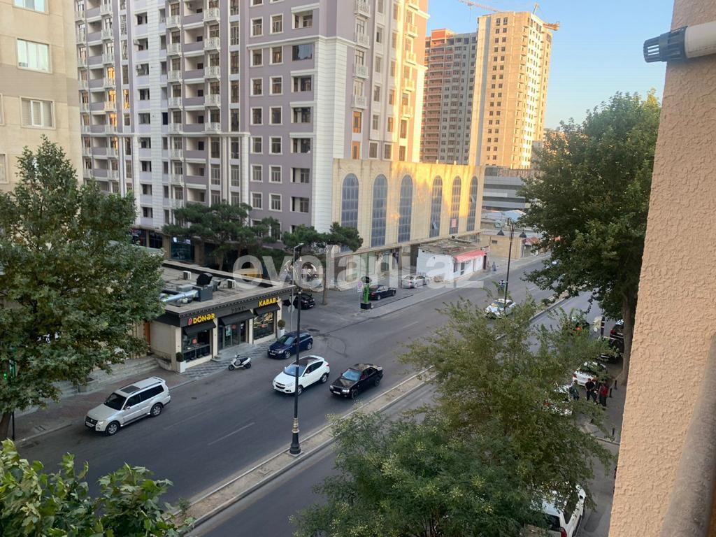 Kirayə verilir, yeni tikili, 3 otaqlı, 143 m², Bakı, Nəsimi r, 8 Noyabr m.
