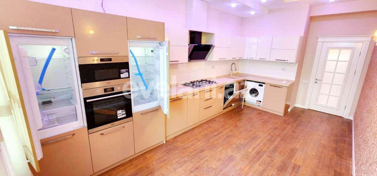 Satılır, yeni tikili, 4 otaqlı, 181 m², Bakı, Nərimanov r, Nəriman Nərimanov m.